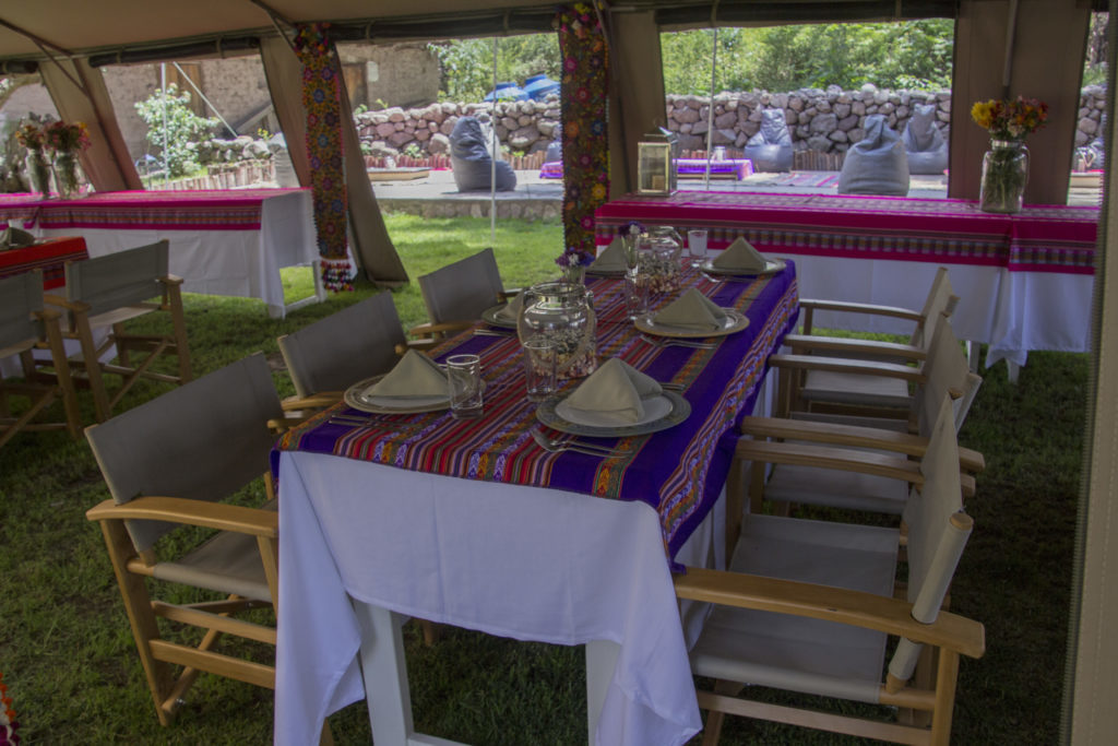 Laying the table for the meal